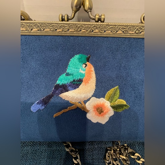 Bottega Veneta Costmatic Bag - Picture 5 of 9